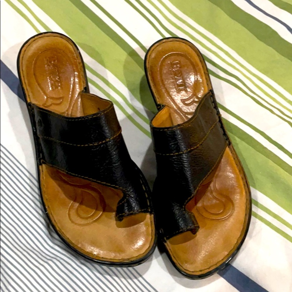 Born sandal